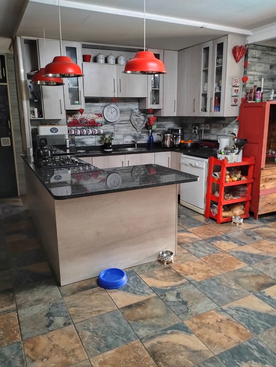 4 Bedroom Property for Sale in Sasolburg Ext 23 Free State